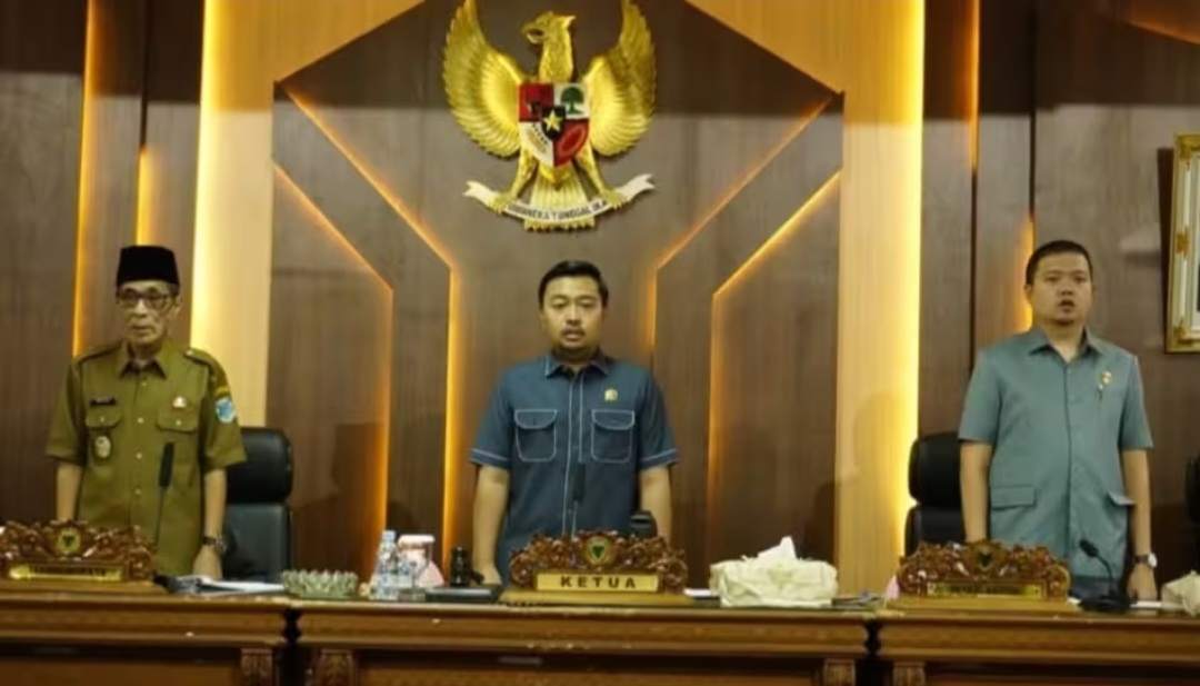 Rapat Paripurna LKPD 2025: DPRD Batang Hari Bahas Tanggapan Eksekutif, Perkuat Tata Kelola Keuangan yang Bersih