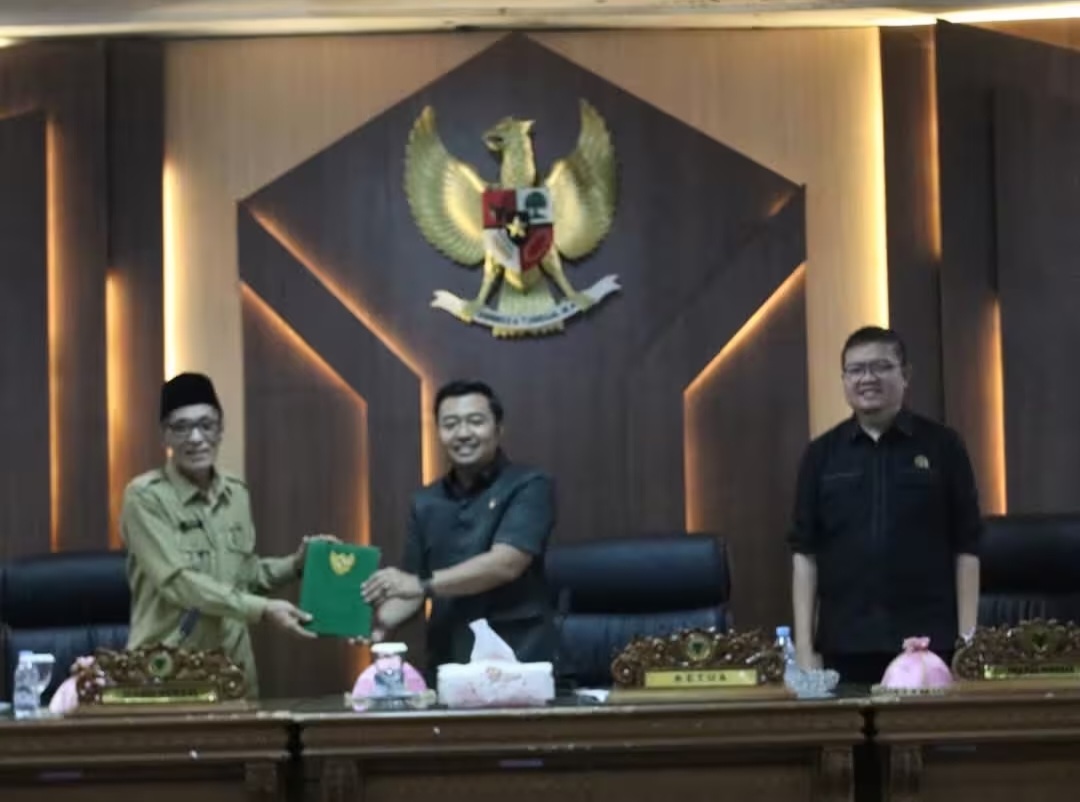 DPRD Batang Hari Gelar Paripurna, Bahas Jawaban Pemda atas Pandangan Fraksi RAPBD 2027